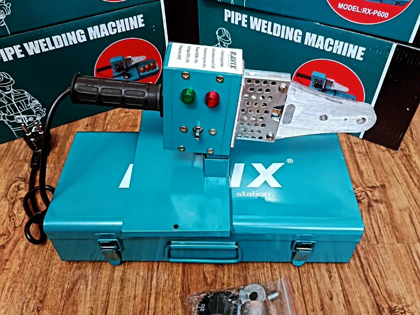 دستگاه اتو لوله سبز 600 وات راویکس RAVIX